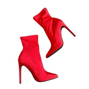 Steve Madden Lovely Red Stiletto Ankle Booties, New, 8